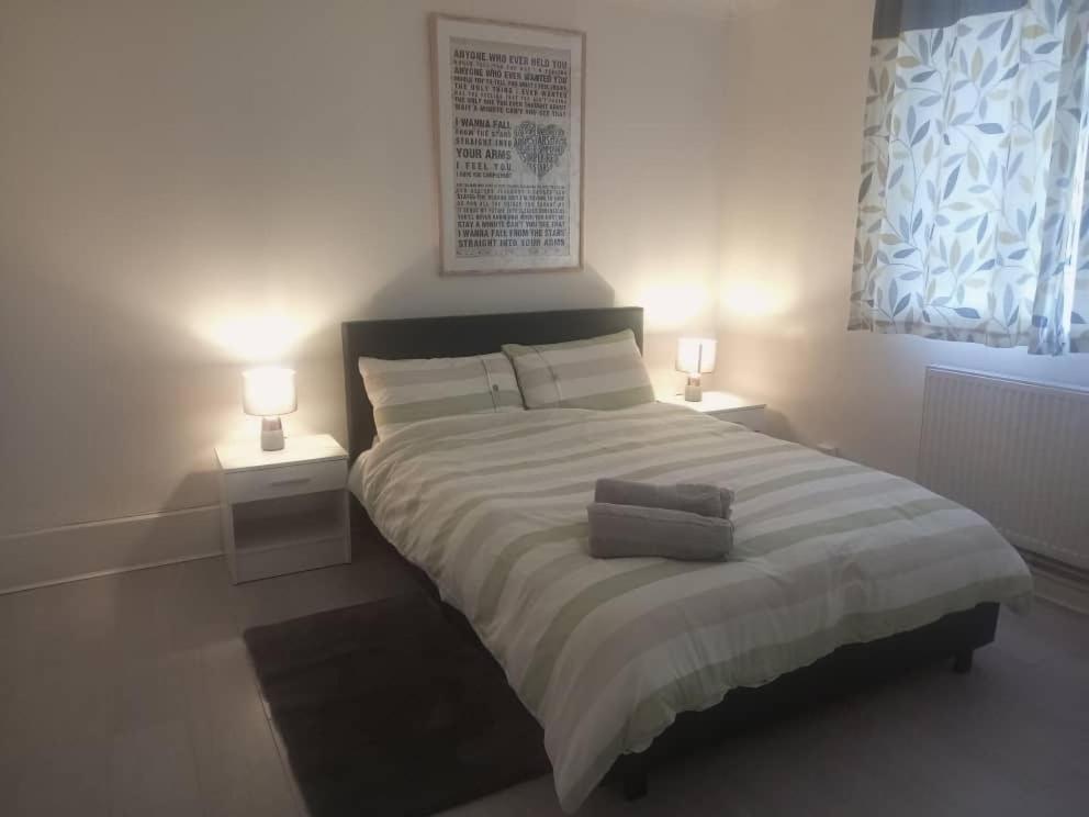 Heronsgate Gh009 Apartment Abbey Wood Bagian luar foto